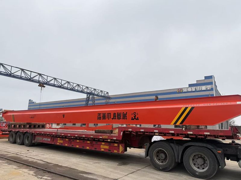 防爆單梁起重機 LB8t-22.02m 制作完成 裝車發出